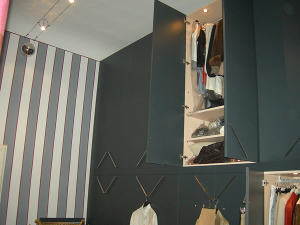 Armadio a muro design. stunning caricamento in corso wenge with ... Armadi a muro milano